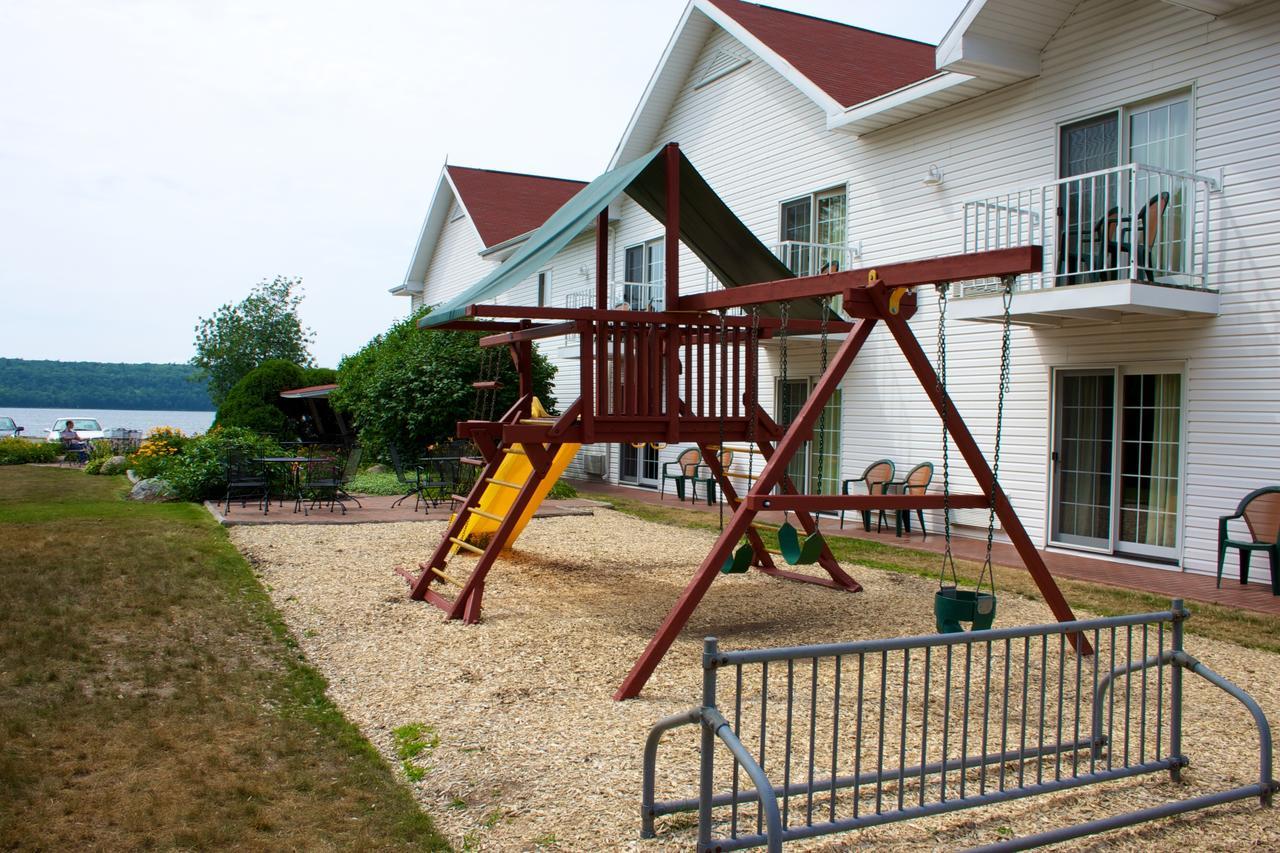 Ephraim Shores Resort Exterior photo